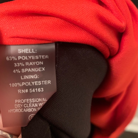 Calvin Klein Sleeveless Color-block Dress - Picture 4 of 5